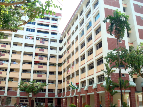 Blk 858 Woodlands Street 83 (Woodlands), HDB 5 Rooms #352492